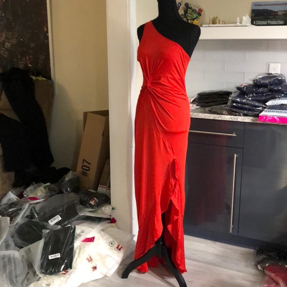Red One Shoulder ruffle high slit maxi - Picture 7 of 8